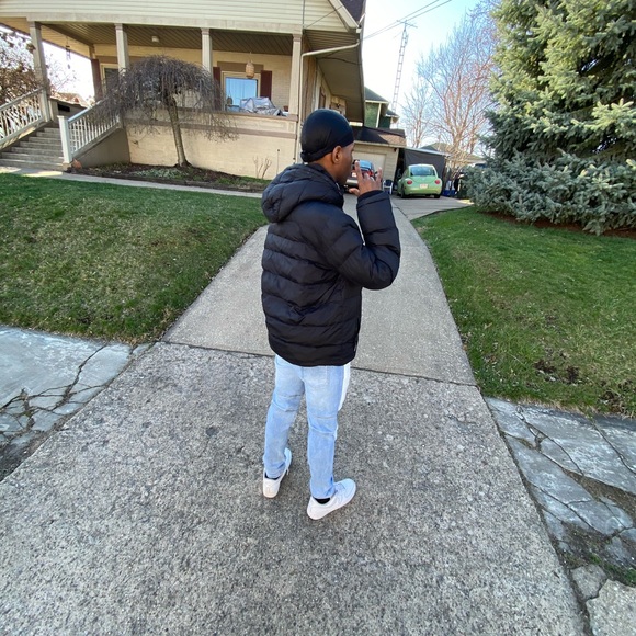 AMIRI jeans color sky blue in white size 34 - Picture 3 of 4